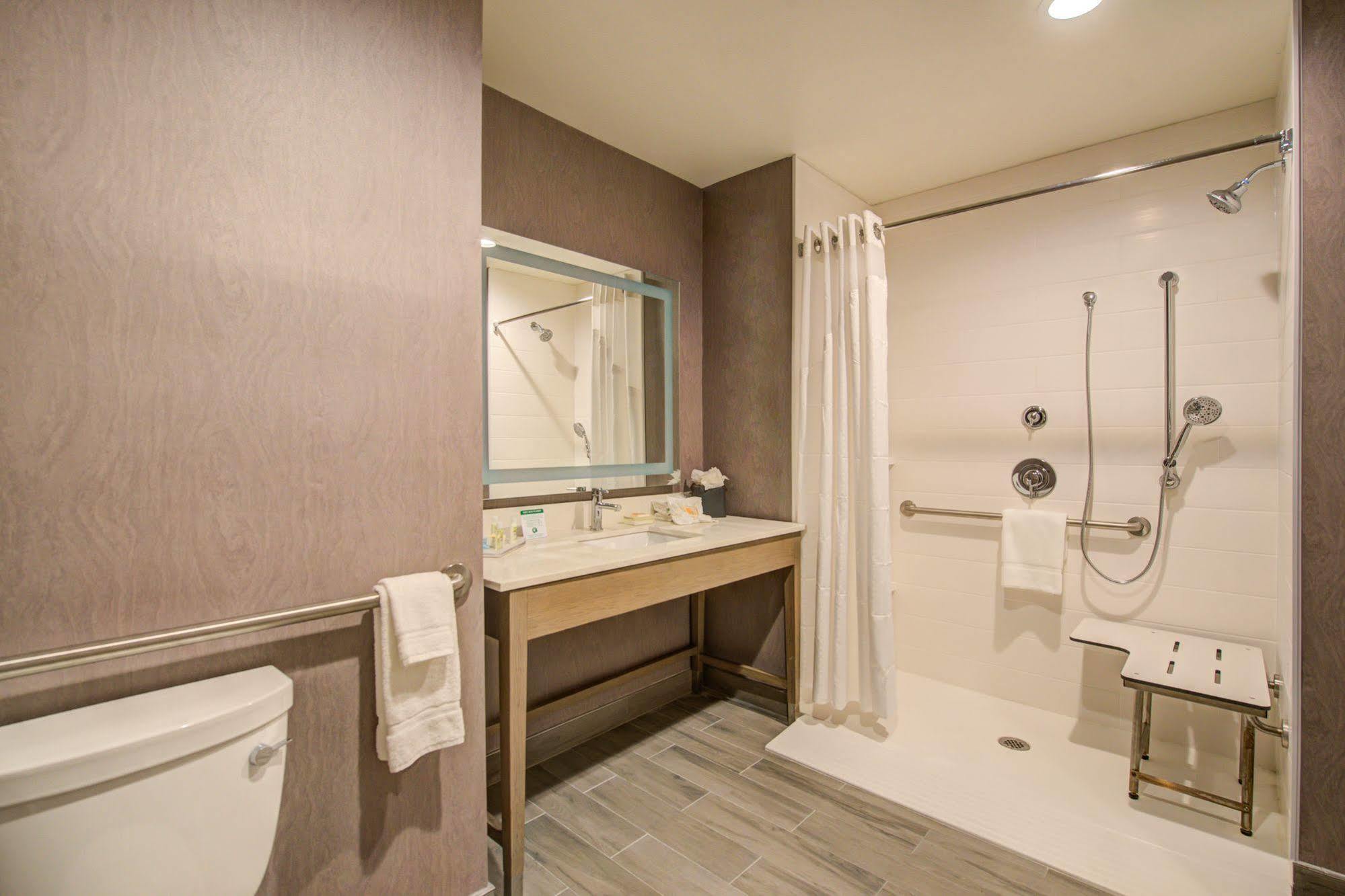 Holiday Inn Hotel & Suites - Houston West - Katy Mills By Ihg Экстерьер фото